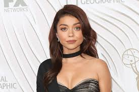 Maybe 10 cm shorter than crystal reed. Sarah Hyland Biography Photo Age Height Personal Life News Filmography 2021