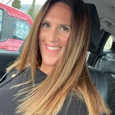 Does anyone know of any decent DJs that are available Saturday 2nd October?  TIA 👍🏼