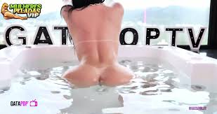 Jessica Amaral E Mily Cunha Natal 2020 - EPORNER