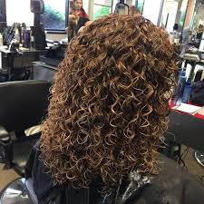 Not All Perms Are For Old Ladies Spiral Perms Actually Look Natural Spiralperm Perm Curlyhair Fantasticsams We Hair Styles Permed Hairstyles Spiral Perm