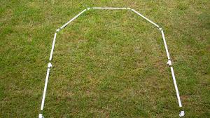 This ultimate diy splash pad is the perfect way for your kids to stay cool as the summer rolls on. How To Make A Slip And Slide Diy Slip And Slide Dunn Diy