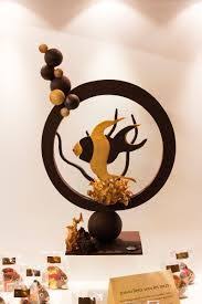 Resultat De Recherche D Images Pour Piece Commerciale Chocolat Chocolade Sculpturen Chocolade Decoratie