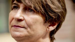 Lilianne ploumen, geboren in maastricht in 1962, nu inwoner van amsterdam nieuw west. Lilianne Ploumen Tag Nu Het Laatste Nieuws Het Eerst Op Nu Nl