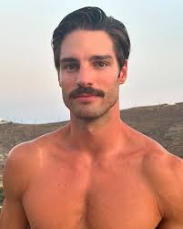 Profil de Koon Chang (kunsayslove)