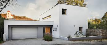 Modernes flachdachhaus, weiß #flachdach #haus #modern #stylisch #weiß. Massivhaus Karnten Ihr Fertighaus Sztriberny Massivhaus