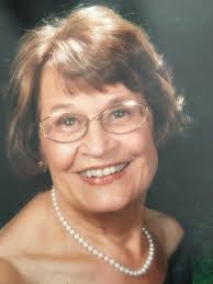 Muriel Sanders's Instagram, Twitter & Facebook