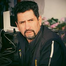 𝟮𝗱𝗼 𝗽𝗿𝗲 𝗳𝗲𝘀𝘁𝗶𝘃𝗮𝗹 𝗿𝘂𝗺𝗯𝗼 𝗮𝗹 𝗨𝗡𝗜𝗥𝗢𝗖𝗞 𝟮𝟬𝟮𝟱.  Compartimos ayer jueves 5 de junio el segundo pre festival UNIROCK, donde  destacaron las talentosas bandas de la ciudad de La Paz. En las siguientes