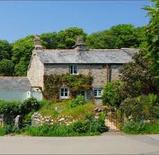 Pixie Nook A Storybook Cottage Reminiscent Of Rosehill Cottage In The Holiday Cottage Cornwall Cottages Storybook Cottage