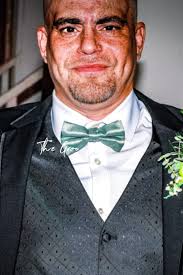 Kevin Pho (@visiblepoetry)