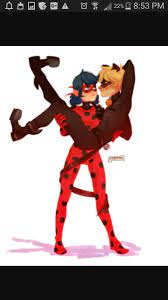 Ha His Tail Is Wrapped Around Her Legs Ladybug And Chat Noir Miraculous Ladybug Ladybug