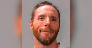 James Vandusen's Instagram, Twitter & Facebook