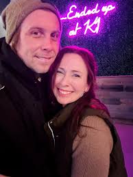 Woman seeking financial help to escape abusive household