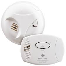 This kidde carbon monoxide (co) alarm is an important part of your family's home safety plan. Battery Operated Carbon Monoxide Alarm Co400