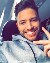 By sony rolfsanchez #bestezangers voor emma heesters zingt rolf sanchez de spaanse versie van het nummer 'that's. Rolf Sanchez Wienk On Twitter Guess Who S Back In Miami Rolfsanchez Latinos Miami Work