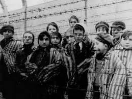 Kz westerbork tem 4 traduções em 4 línguas. Tagebuchnotizen Aus Dem Kz Archiv
