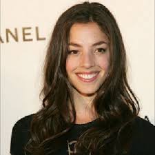 A silver lake family's relaxed dynamic is tested after they take in a young artist so she can complete her art film. Olivia Thirlby Bio Affair Single Net Worth Ethnicity Age Nationality Height Actress
