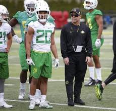 The First Oregon Ducks Football Depth Chart Of 2018 Is Here