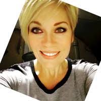 Melinda Kaye's Instagram, Twitter & Facebook