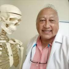 Dr. Elias Montoya Gallegos, Cirujano General en Daule