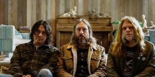Earthless