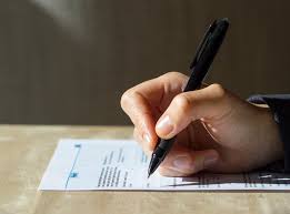 Census bureau para completar el cuestionario en español, dele la vuelta y complete el lado verde. Households Face 1 000 Fine If They Fail To Fill Out Census Form On Sunday The Independent