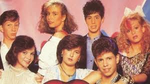 Paulina rubio cambia de look, se ve hasta 5 años más joven. Paulina Rubio De Joven Paulina