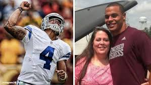 Dak's inner part of right bicep contains the ink which says, leo. Nfl Star Texts Mom Before Game But Never Hits Send Because He Knows She Ll Get The Message