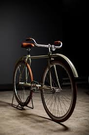 Velocipedia Irl On Behance Velo Fahrrad Fahrrad