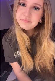 Amber Cumbee's Instagram, Twitter & Facebook