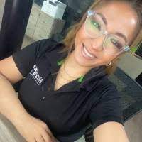 80+ perfiles de «Campos Salas»