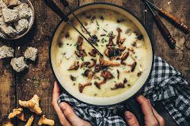 Fondue Des Bois Aux Champignons Sherpa Recette Fondue Recette Recette Fondue Fromage