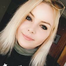 Jessie Herron's Instagram, Twitter & Facebook