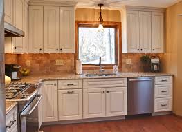 All sizes, colors, layouts and materials. Traditional Small Kitchen Design Ideas Home Architec Ideas