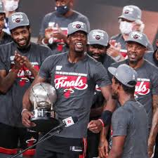 The miami heat of the national basketball association are a professional basketball based in miami, florida that competes in the southeast division of the eastern conference. Miami Heat Set Up Nba Finals With Lakers After Surging To Win Over Boston Celtics Nba The Guardian