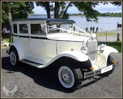 Betty the bentley 1952 classic/vintage r type. Wedding Cars White Bramwith Vintage Wedding Car