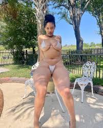 Leaked Badpenelope OF pictures - pure desire