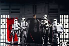 Kylo Ren The Last Jedi Star Wars Black Series Photo Review The Toyark News Star Wars Black Series Star Wars Prints Star Wars Pictures