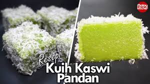 Kuih tepung bungkus ni dibawakan oleh mak saya direct daripada kampung pahang hantar sampai ke shah alam. Resepi Kuih Tepung Bungkus Cara Kampung Dan Lemak Berkrim Youtube