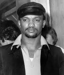 On June 1, 1997, Betty Shabazz's grandson, Malcolm set a fire in Shabazz's  apartment. Shabazz suffered severe burns and died