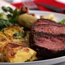 4 Romantic Dinner Ideas For Date Night Steak Dinner Steak Dinners For Two Dinner
