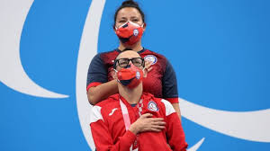 Abarza has won the para athlete of the year awards twice in 2018 and 2019 after winning medals in his international swimming competitions. 8fne06xewypdtm