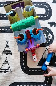 Auto Waschanlage Aus Einem Schuhkarton Basteln Waschanlage Diy Basteln Kinder Spielzeugautos Pappe Auto Basteln Schuhkarton Karton Basteln