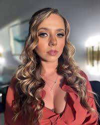 Reel by Sandy Enríquez (@dulsan) · February 8, 2023