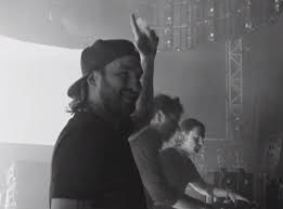 Please check out my own cover of this song using these tabs: Swedish House Mafia Don T You Worry Child Every Big Top 40 No 1 Single Of 2012 Bigtop40