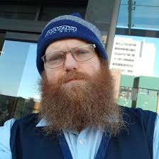 What evening Christian church services are available in Rochester?