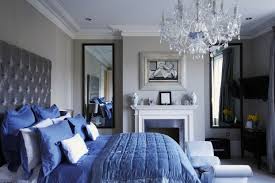Victorian Chic House With A Modern Twist Decoholic Modern Victorian Bedroom Victorian Interior Design Modern Bedroom Interior