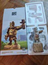 Clash Of Clans Fans - This Guy Removed His Old Barbarian Statue. :0 [Misc]  | Facebook