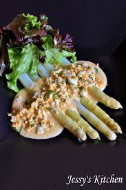 Asperges Mousseline A La Flamande Mon Zhomme M Avait Demande Des Asperges Avec Une Sauce Blanche Et Mon Fils A Recettes De Cuisine Asperge Recette