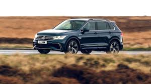 The all new rav4 is here. Comparison Volkswagen Tiguan Sel R Line 2021 Vs Seat Ateca Xperience 2021 Suv Drive