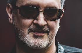 WAYNE HUSSEY (THE MISSION)